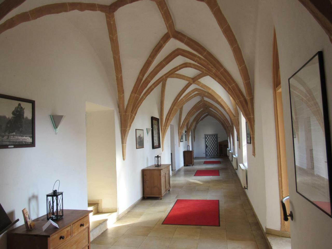 Kloster Seligenporten Hotel Buitenkant foto
